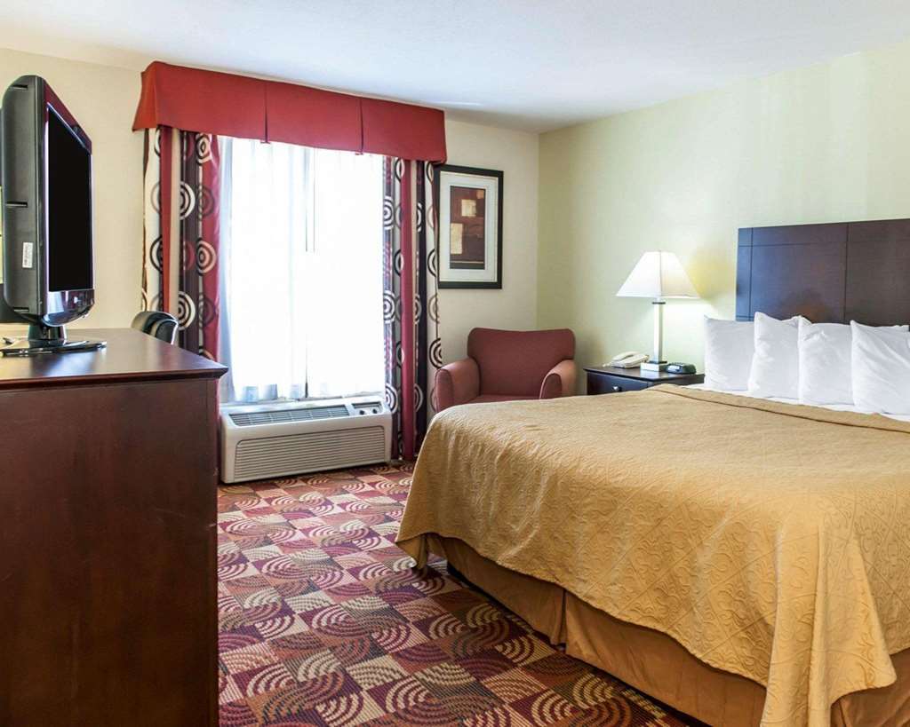 Quality Inn Bloomington Near University Ruang foto